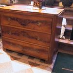 198 2004 CHEST OF DRAWERS